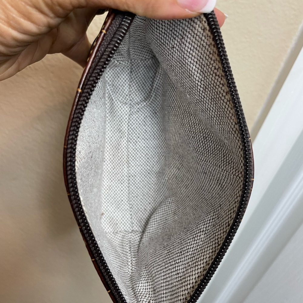 Coach Crossbody - Picture 5 of 8